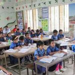 ​চক-ডাস্টারের আলোয় আঁকা জীবন: প্রজ্ঞার বাতিঘর ও ভালোবাসার মেলবন্ধন