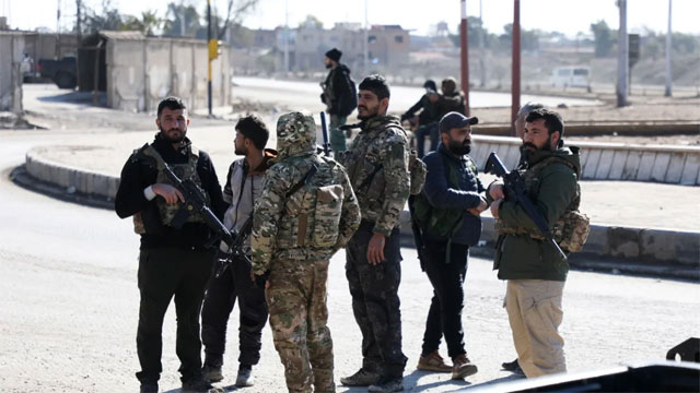 সিরিয়া থেকে সব সেনা প্রত্যাহারের কথা ভাবছে যুক্তরাষ্ট্র