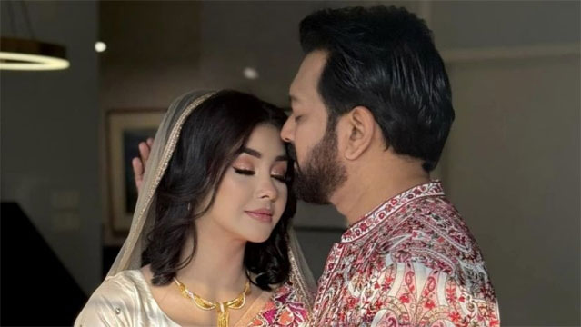 বিয়ের এক বছরের মাথায় ভাঙনের মুখে তাহসানের দ্বিতীয় সংসারও
