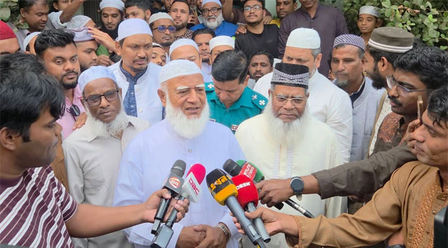 সরকারি গাড়ি ফিরিয়ে দিলেন জামায়াত আমির