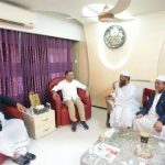 চরমোনাই পীরের বাসায় তারেক রহমান