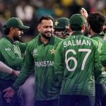 ১০২ রানের বিশাল জয়ে সুপার এইটে পাকিস্তান