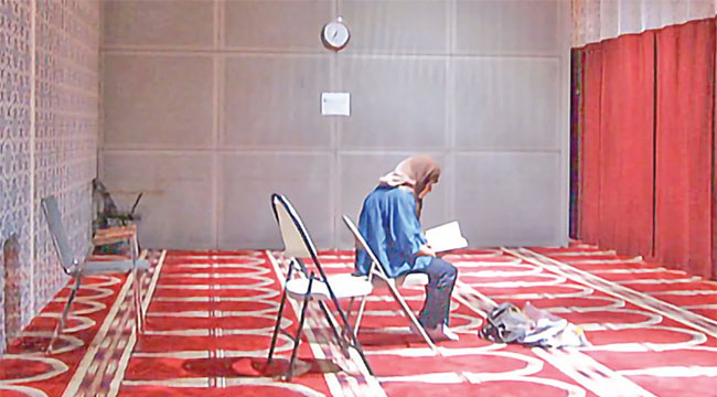 গুরুত্বপূর্ণ স্থানে নারীদের নামাজের ব্যবস্থা করা হোক