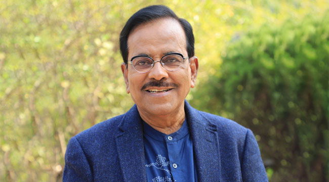 স্বাধীনতা পুরস্কার পাচ্ছেন হানিফ সংকেত, উৎসর্গ করলেন দর্শকদের