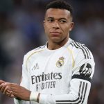 ‘লোভে’ পড়ে বিশ্বকাপ মিসের শঙ্কায় এমবাপ্পে