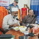 হাসপাতালের খাবার খেয়ে মান যাচাই জামায়াত এমপির