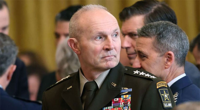 মার্কিন সেনাপ্রধান বরখাস্ত