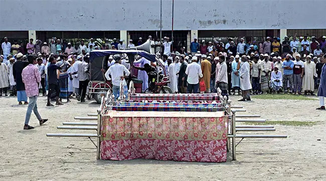 গ্যাস বিস্ফোরণে নিহত ৫ জনকে পাশপাশি কবরে দাফন