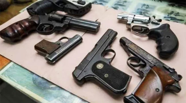 ঝালকাঠিতে ৩৩ আগ্নেয়াস্ত্রের লাইসেন্স বাতিল
