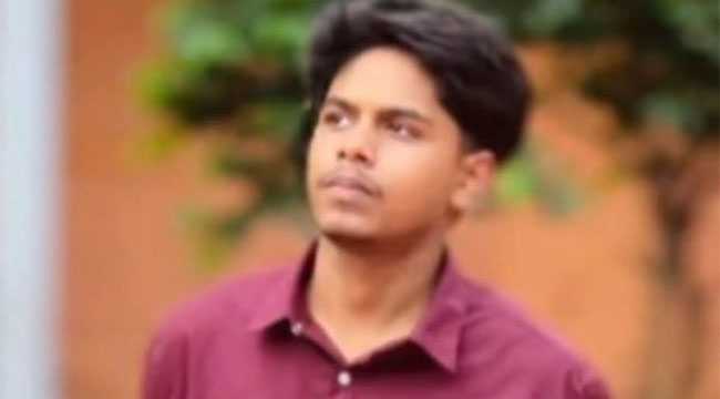 প্রেমিকাকে ভিডিও কলে রেখে কলেজছাত্রের আত্মহনন