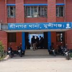 হাতকড়াসহ পালালেন আ.লীগ নেতা