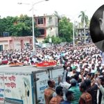 মা-বাবা-স্ত্রীর কবরের পাশে তোফায়েল আহমেদকে দাফন