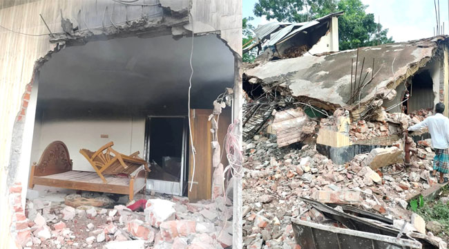 আওয়ামী লীগ নেতার বাড়ি বুলডোজার দিয়ে ভেঙে লুটপাট-অগ্নিসংযোগ