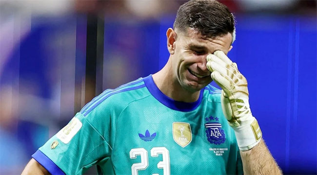 ‘বাজপাখি’ তাহলে বিদায় বলেই দিলেন!