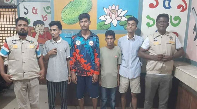 বরিশালে কিশোর গ্যাংয়ের চার সদস্য আটক