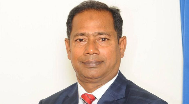 বাবুগঞ্জে উপজেলা প্রকৌশলীকে শাসালেন বিএনপি নেতা