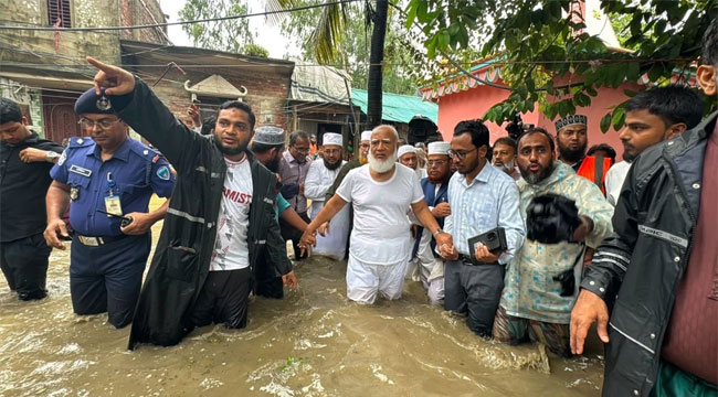বিপন্ন মানুষের পাশে দাঁড়াতে এসেছি : জামায়াত আমির