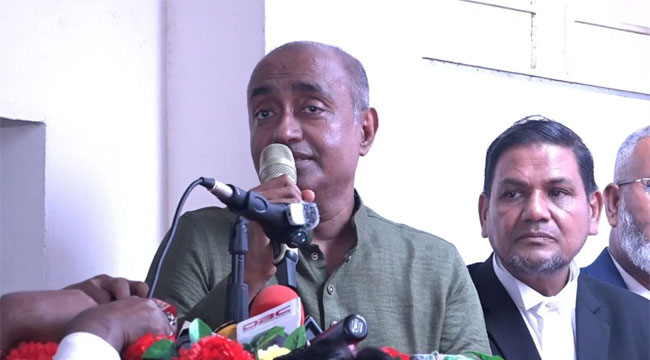 ফ্যাসিবাদের বিচার গোপনে নয়, উপযুক্ত আদালতে হবে, বরিশালে আইনমন্ত্রী