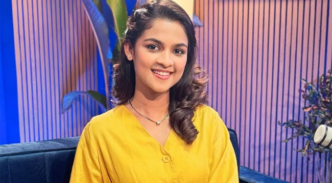অশিক্ষিত ও চাঁদাবাজ দিয়ে দেশটা ভরে গেছে: সাদিয়া