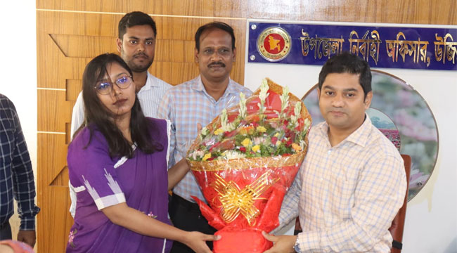 উজিরপুরের নতুন এসিল্যান্ড উম্মে সালমা খানুন