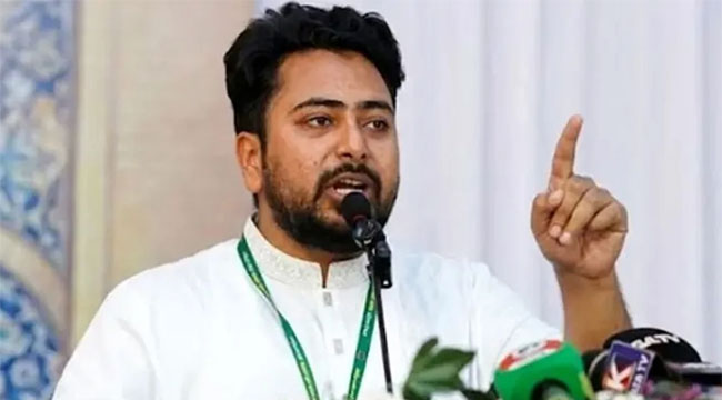 স্বরাষ্ট্রমন্ত্রীর নিষ্ক্রিয় ভূমিকা জাতির জন্য লজ্জার, স্বাস্থ্যকেন্দ্র ভাঙচুর নিয়ে নাহিদ